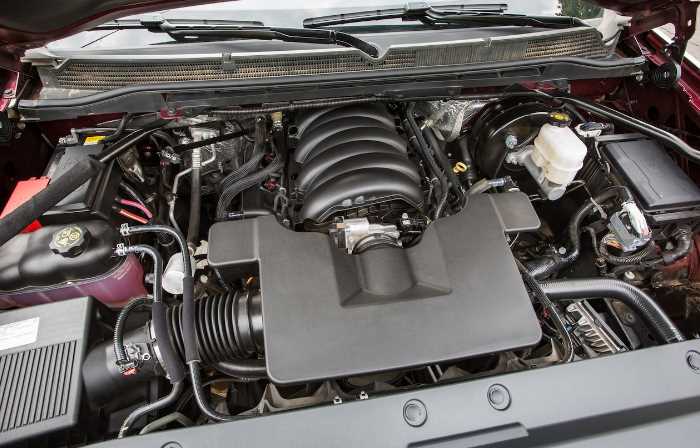 2022 GMC Sierra 2500HD Engine