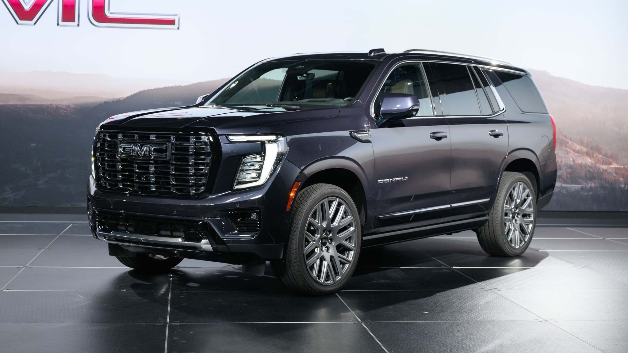 2025 GMC Yukon First Look Review Smart Updates For The 3 Row Full Size SUV